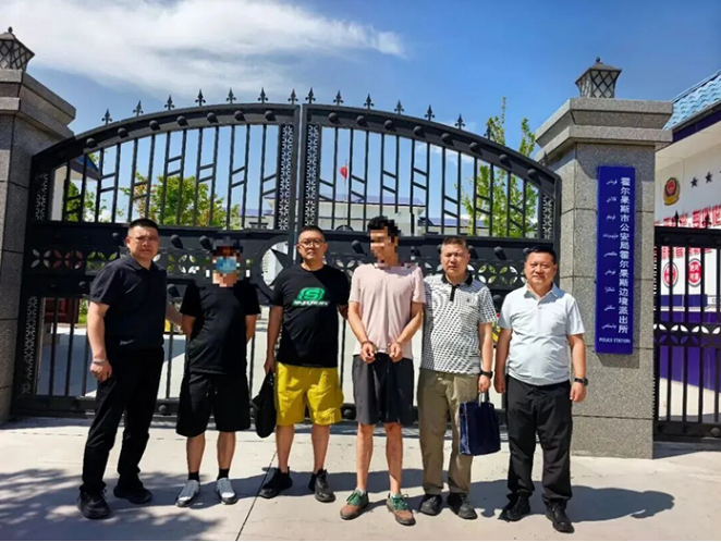鄂尔多斯警方破获一起跨省非法经营烟草制品大案