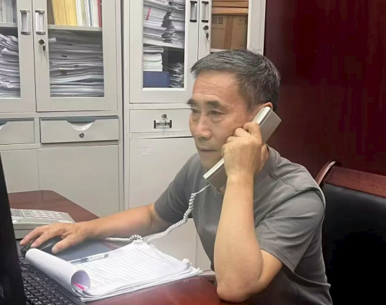 黄家迎：从审判席到调解桌 退休法官续写司法为民故事