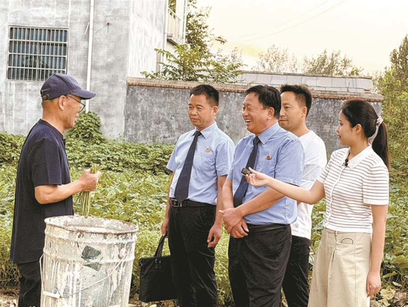 &ldquo;跟班记&middot;走近&lsquo;两优一先&rsquo;&rdquo;融媒报道之三｜&ldquo;到现场去！&rdquo; &mdash;&mdash;记河南省新蔡县检察院第三党支部